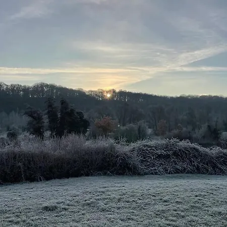 Gite Du Tilleul, Paisible Dans Un Ecrin De Verdure * Bassenge
